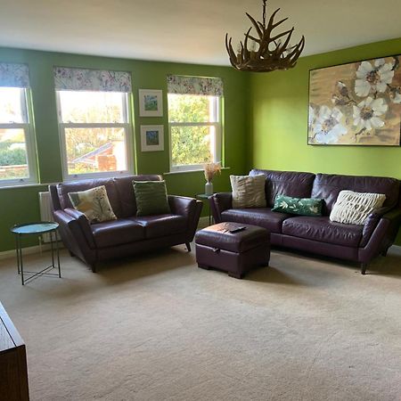 Central Beverley 4-Bedroom Townhouse エクステリア 写真
