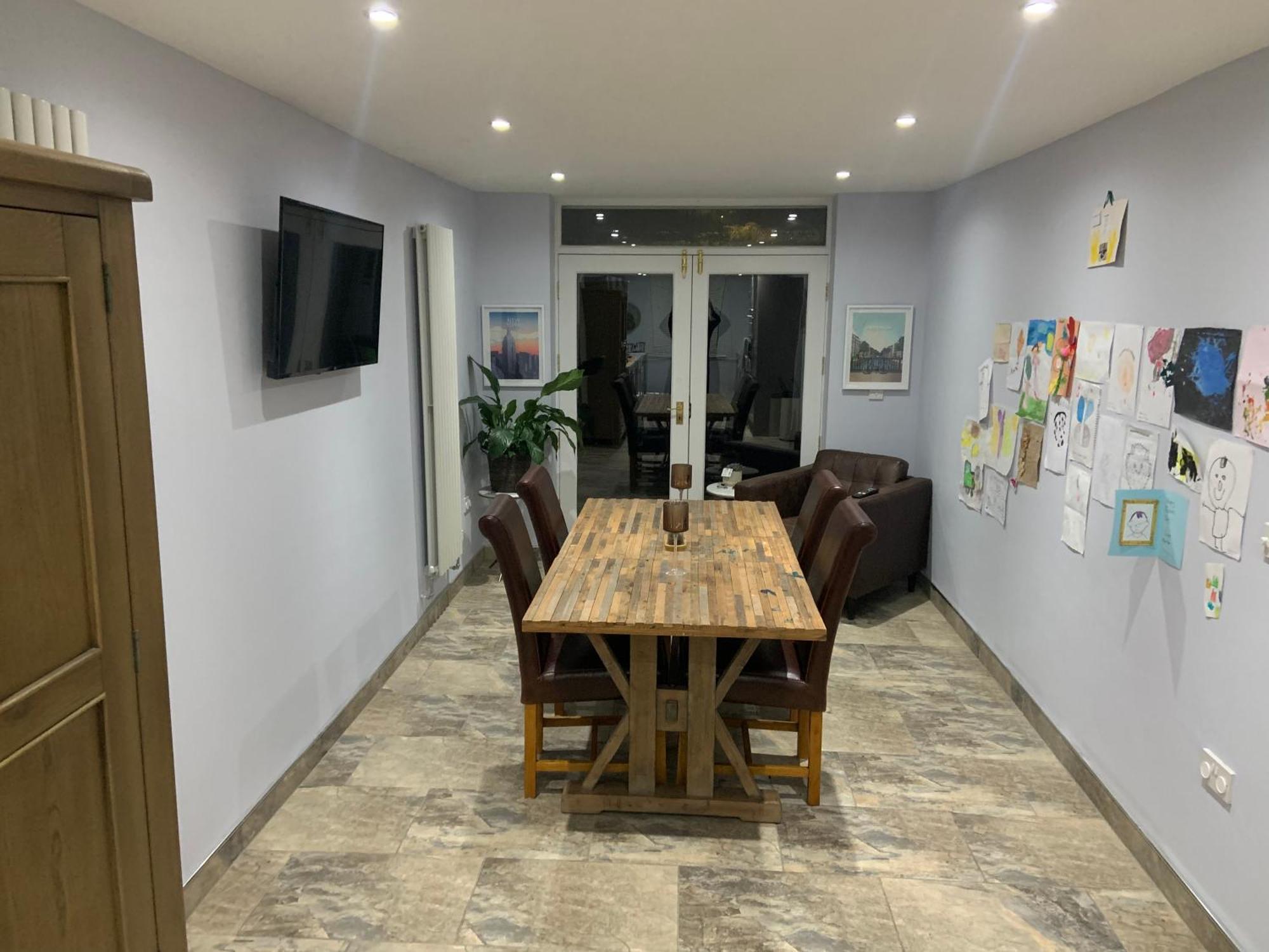 Central Beverley 4-Bedroom Townhouse エクステリア 写真